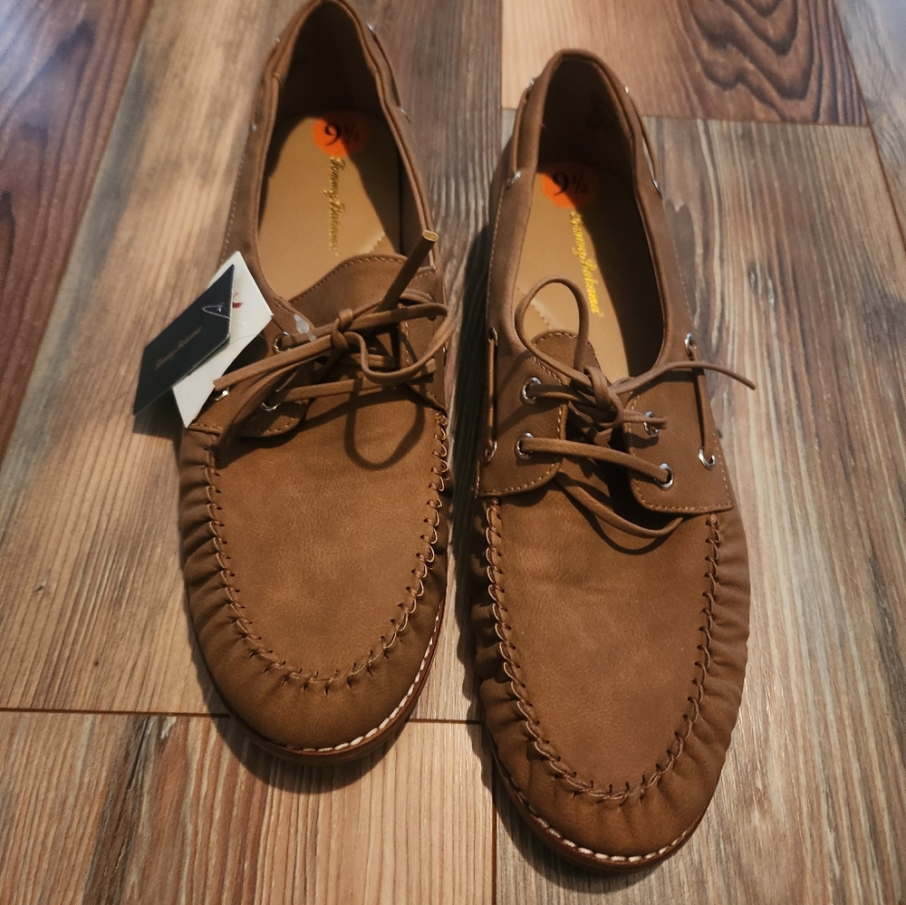 Tommy Bahama Nahara Shoe Size 8.5